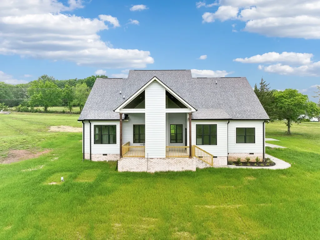 13567 Cainsville Road Lebanon TN 37090