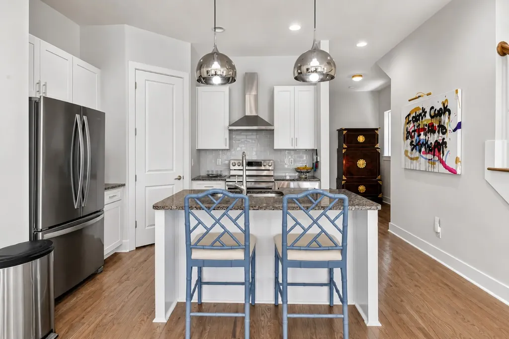 1007A Alice Street Nashville TN 37218