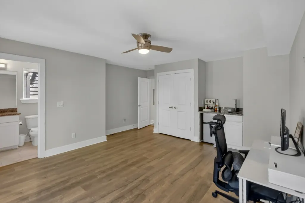1007A Alice Street Nashville TN 37218