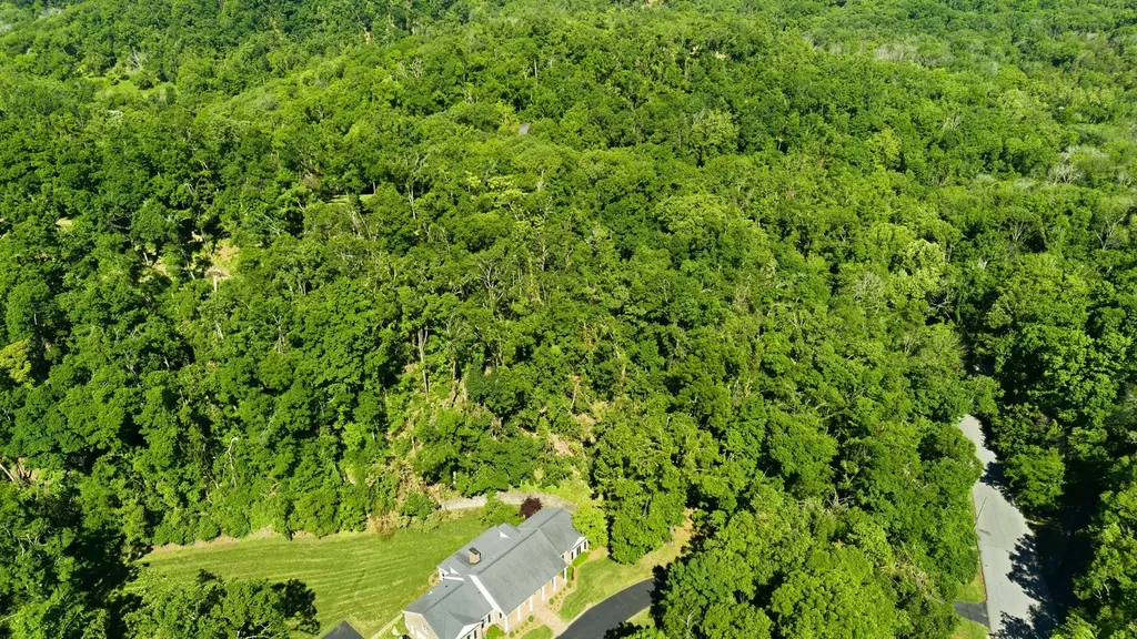 3 Saint James Place Nashville TN 37215