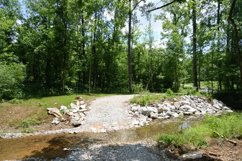 1 Budds Creek Road Palmyra TN 37142