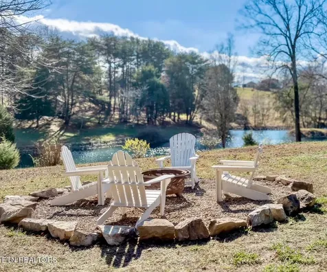 753 Farmington Way Maryville TN 37801