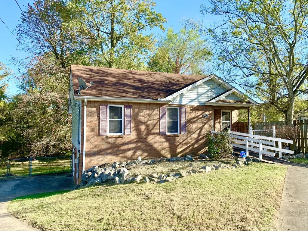 3401 Oak Lawn Drive Clarksville TN 37042