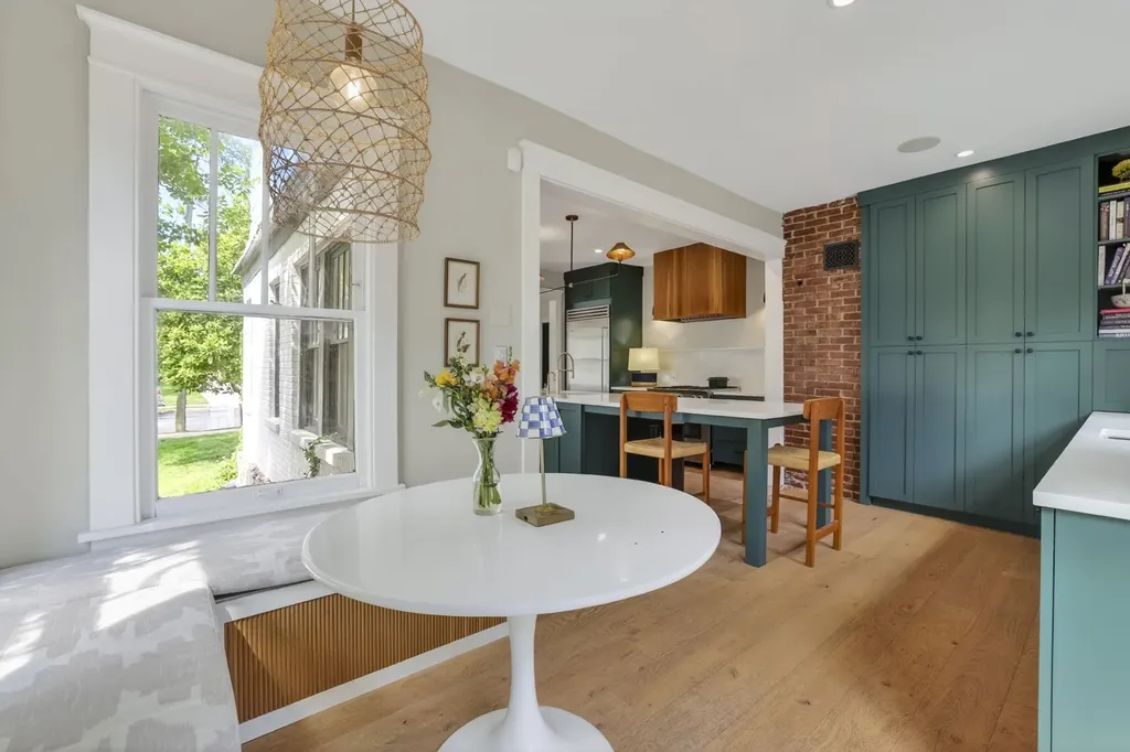 1915 Beechwood Avenue Nashville TN 37212