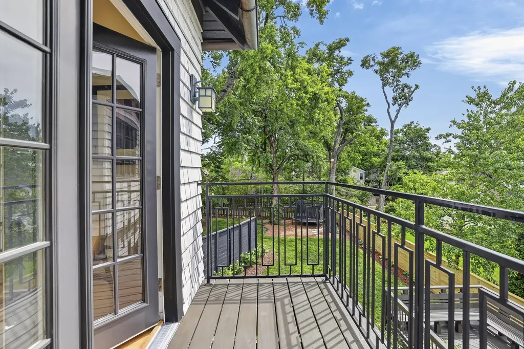1915 Beechwood Avenue Nashville TN 37212