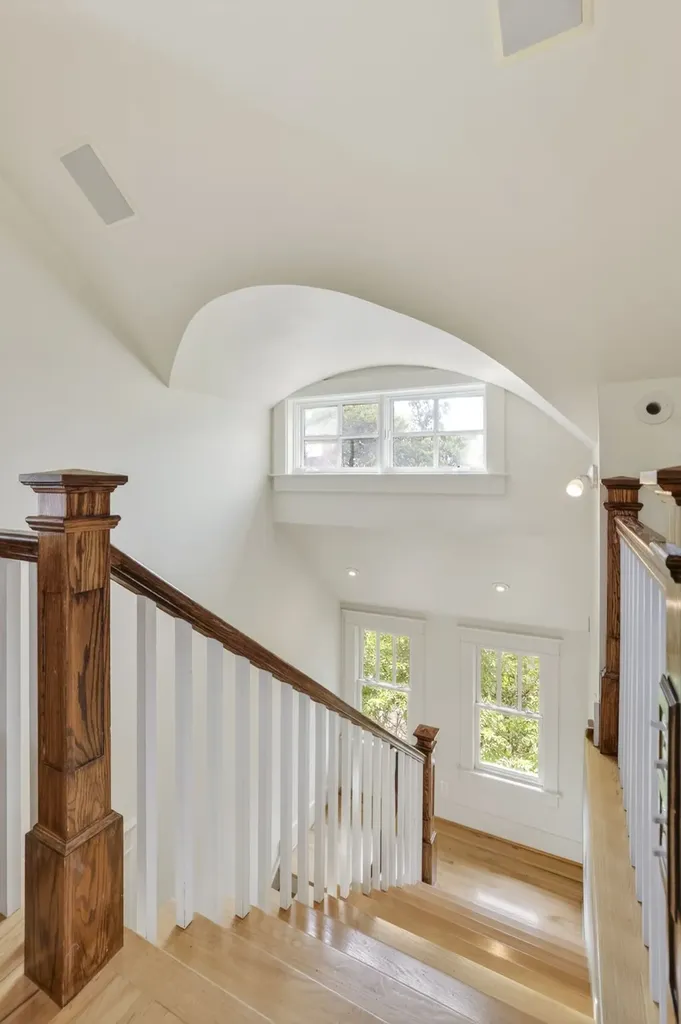 1915 Beechwood Avenue Nashville TN 37212