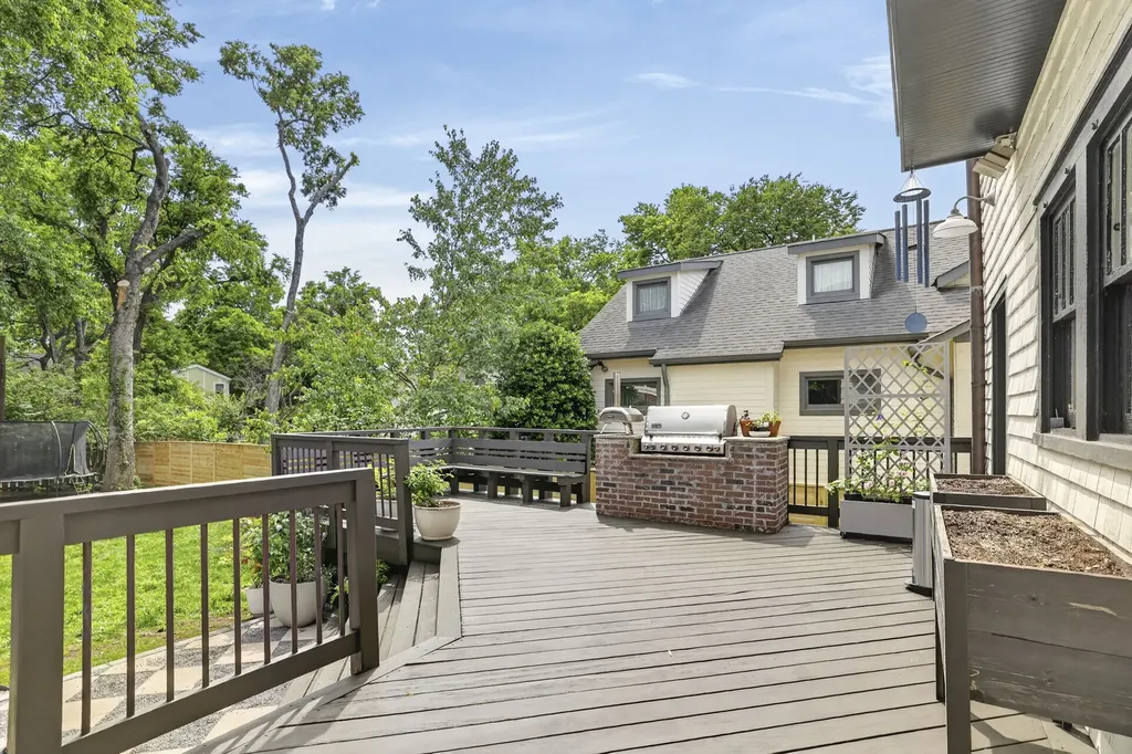 1915 Beechwood Avenue Nashville TN 37212
