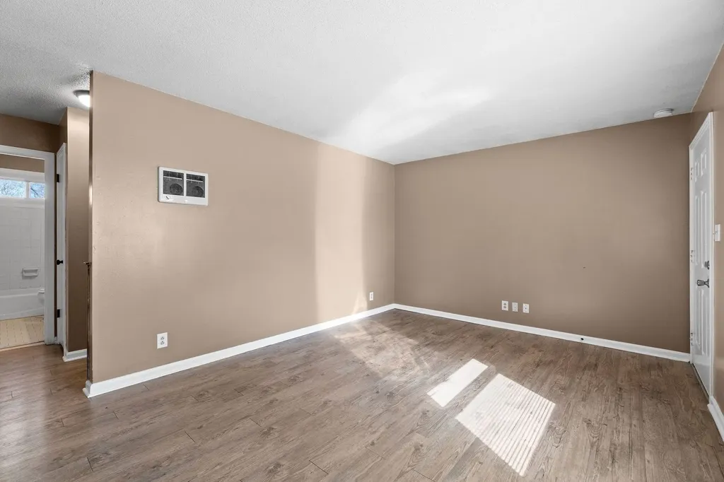1908 Batts Lane Clarksville TN 37042