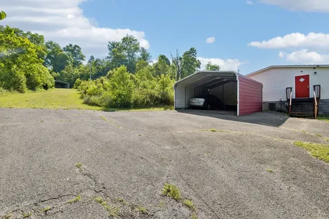 2484 W Leatherwood Road Cumberland Furnace TN 37051