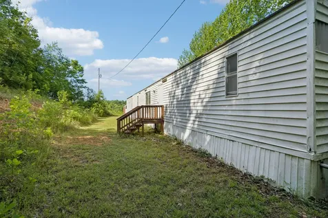 2484 W Leatherwood Road Cumberland Furnace TN 37051