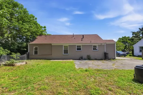 2411 Milton Drive Nashville TN 37216