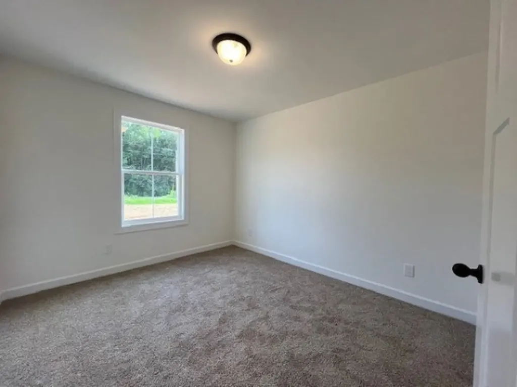 1698 Newt Mcknight Road Mcminnville TN 37110