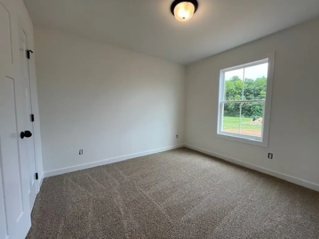 1698 Newt Mcknight Road Mcminnville TN 37110