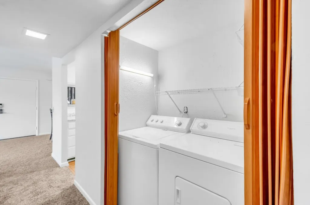 810 Bellevue Nashville TN 37221