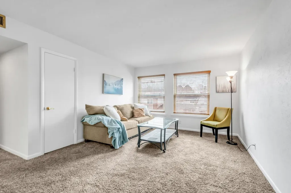 810 Bellevue Nashville TN 37221