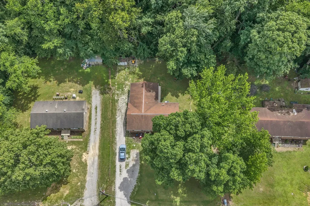 814 Cherokee Drive New Johnsonville TN 37134