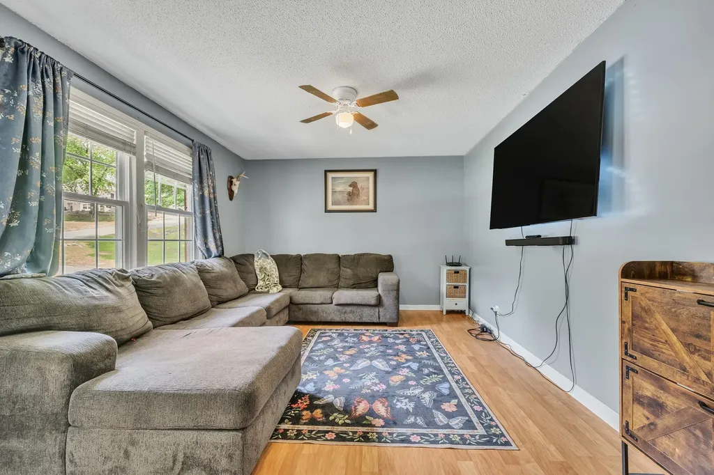 814 Cherokee Drive New Johnsonville TN 37134