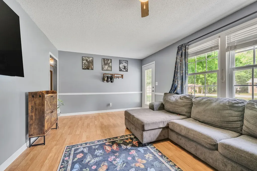 814 Cherokee Drive New Johnsonville TN 37134