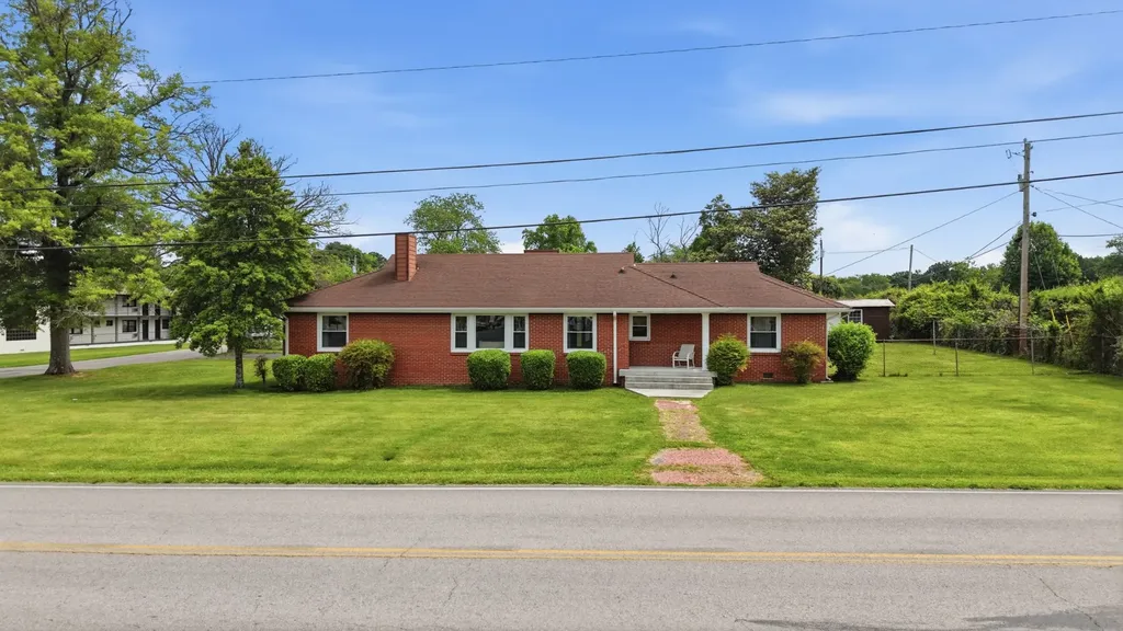 1401 Kefauver Street Manchester TN 37355