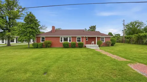 1401 Kefauver Street Manchester TN 37355