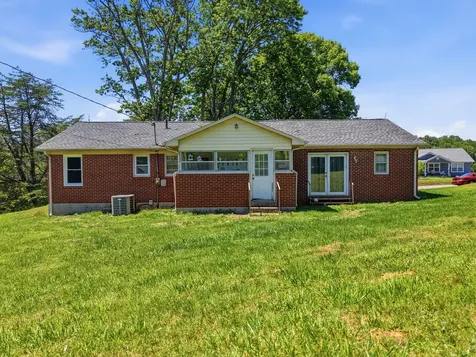 2985 Plum Creek Road Sparta TN 38583