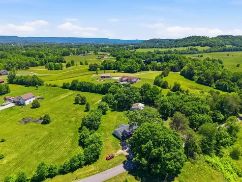2985 Plum Creek Road Sparta TN 38583