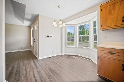 593 Oak Valley Drive Clarksville TN 37042