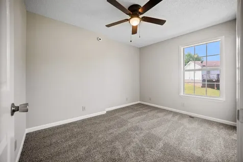 593 Oak Valley Drive Clarksville TN 37042