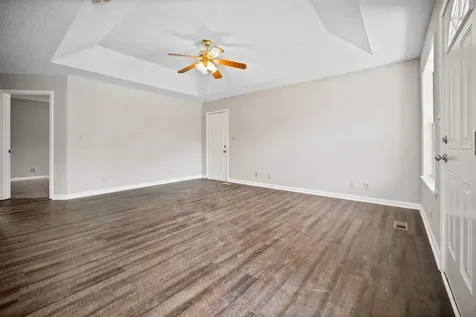 593 Oak Valley Drive Clarksville TN 37042