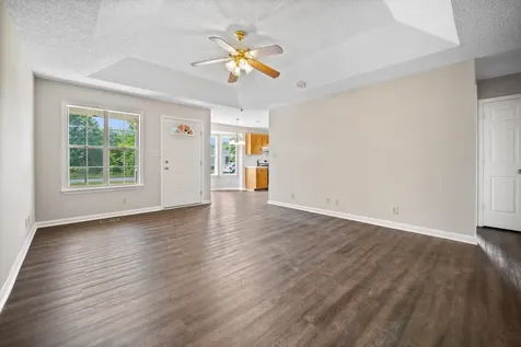 593 Oak Valley Drive Clarksville TN 37042