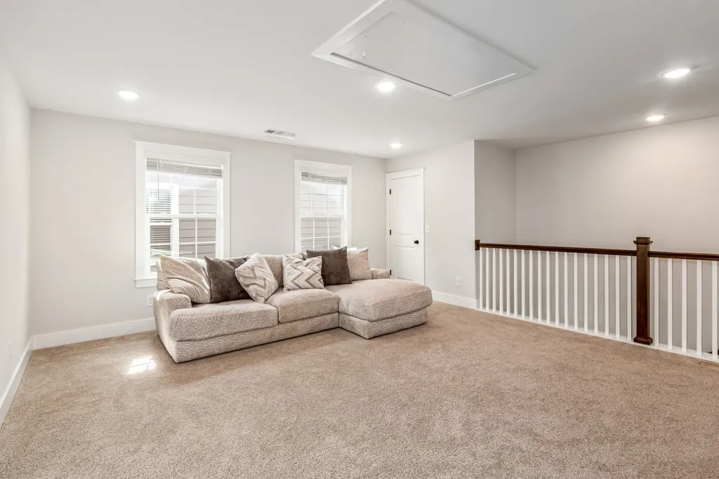 2067 Braidwood Lane Franklin TN 37064