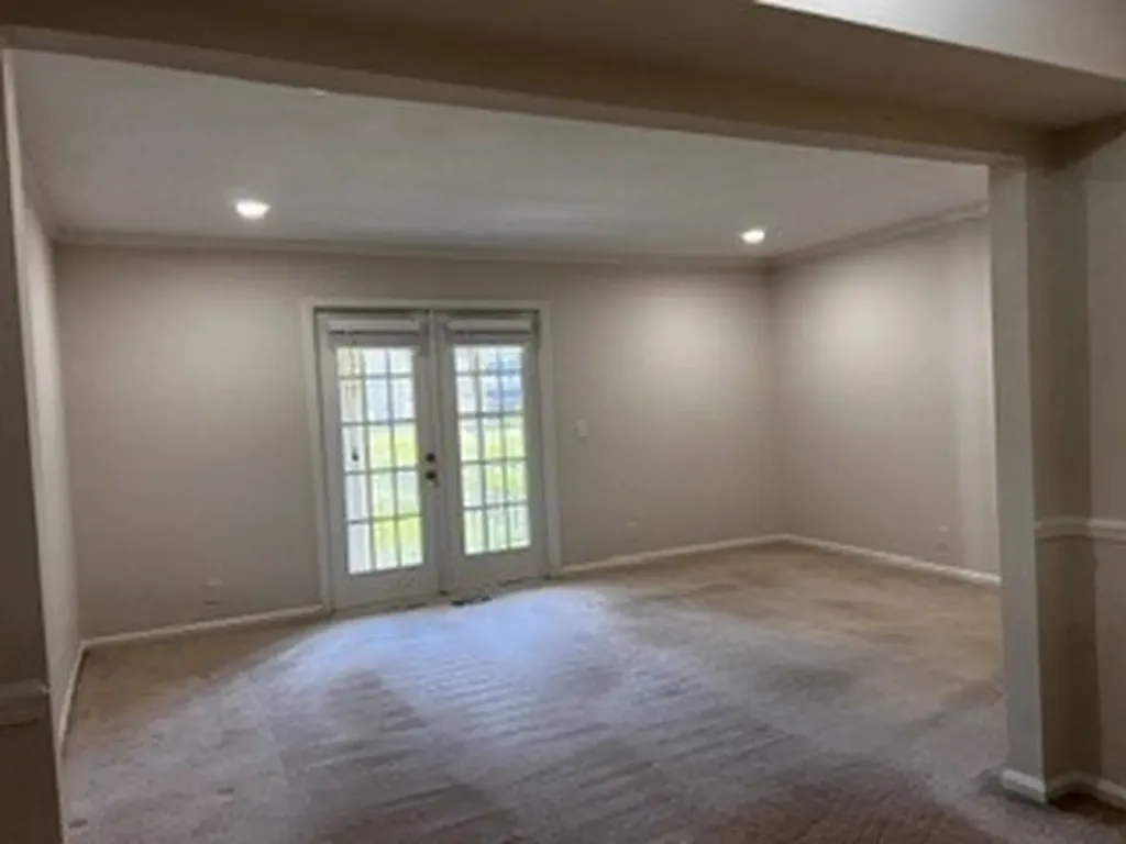 5025 Hillsboro Pike Nashville TN 37215