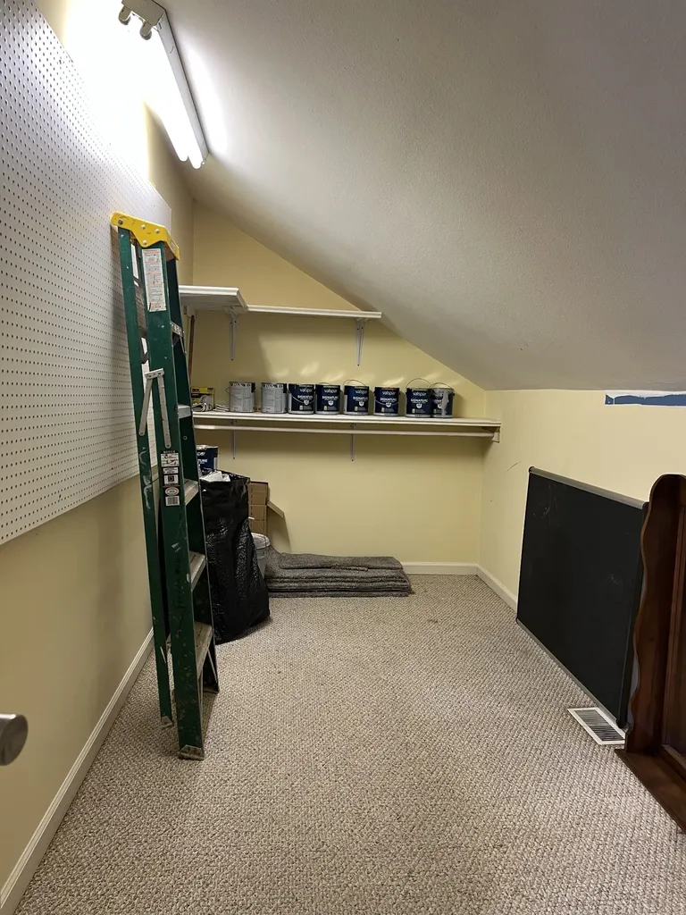 207 Village Cir, W Dickson TN 37055