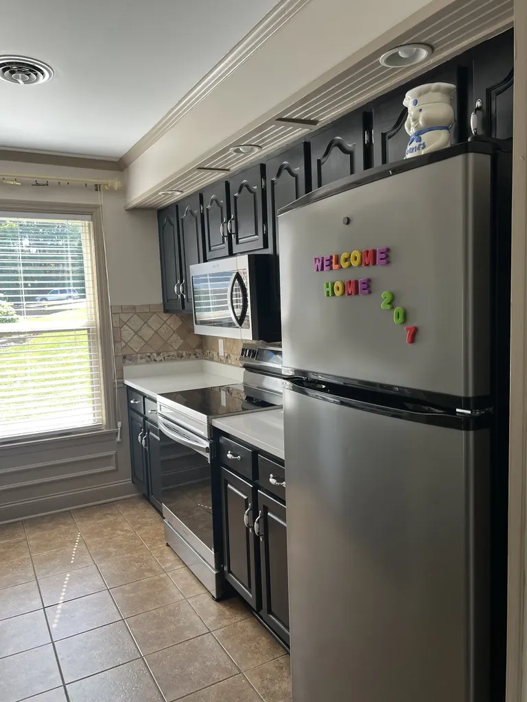 207 Village Cir, W Dickson TN 37055