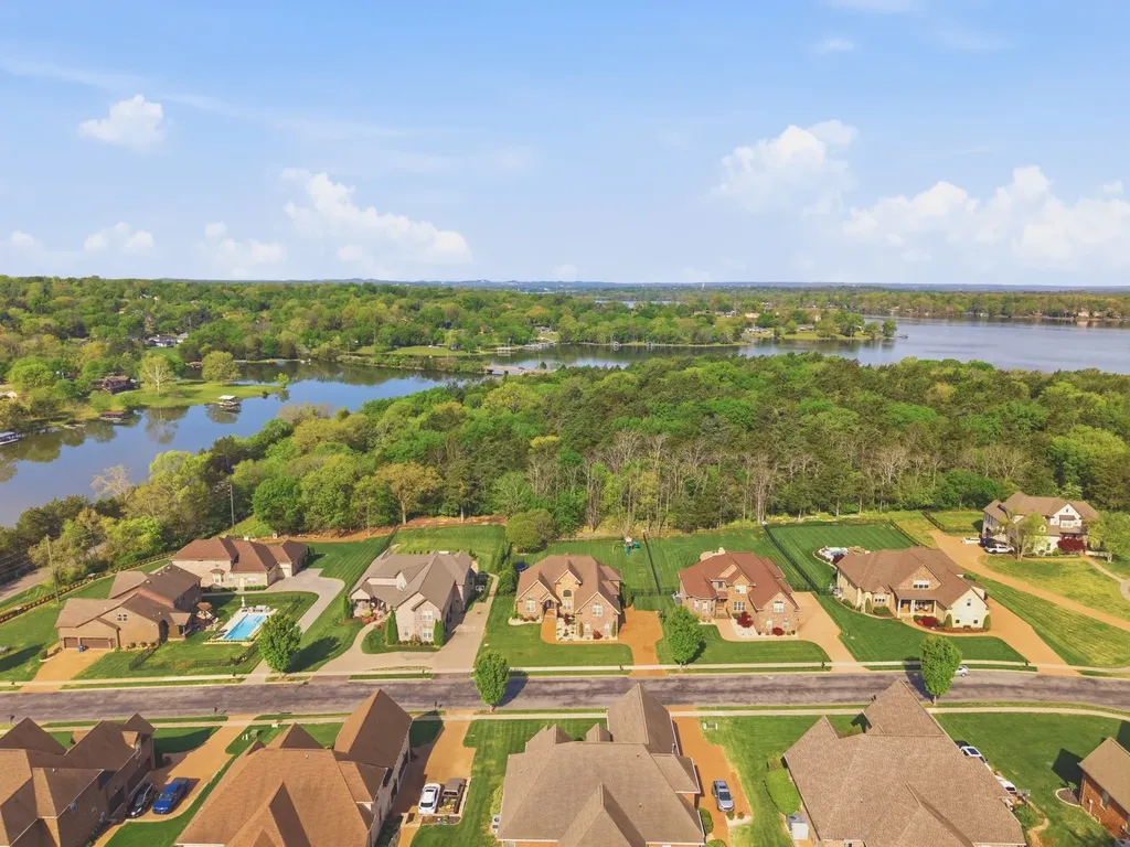 107 Avalon Bay Drive Old Hickory TN 37138