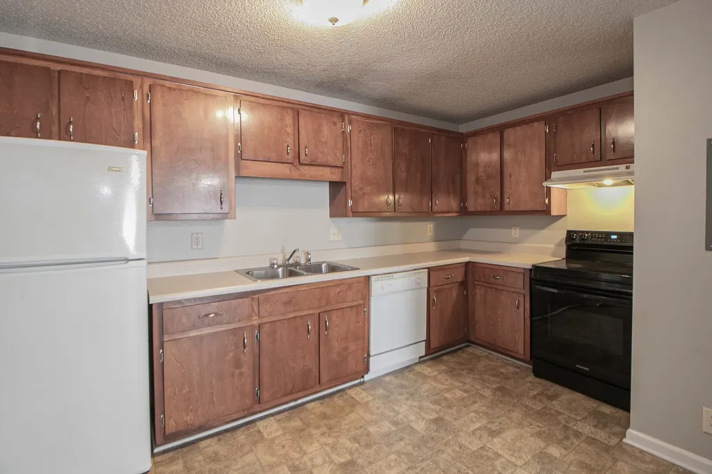 145 Darlene Drive #F Clarksville TN 37043