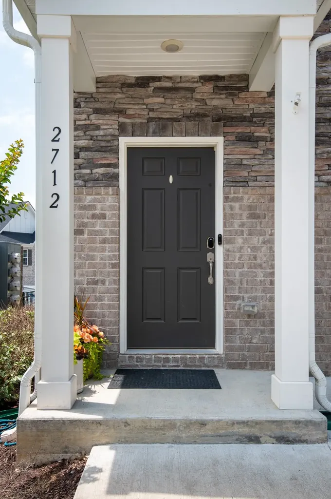 2712 Gossett Trail Nashville TN 37221