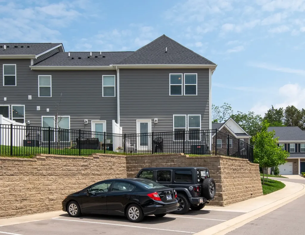 2712 Gossett Trail Nashville TN 37221
