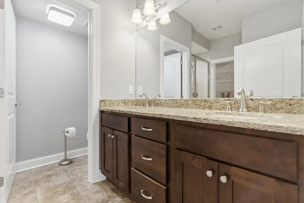 99 Silverstone Lane Mount Juliet TN 37122