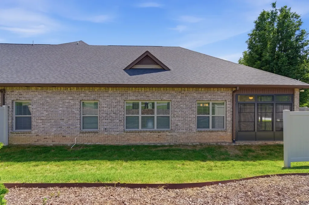 99 Silverstone Lane Mount Juliet TN 37122