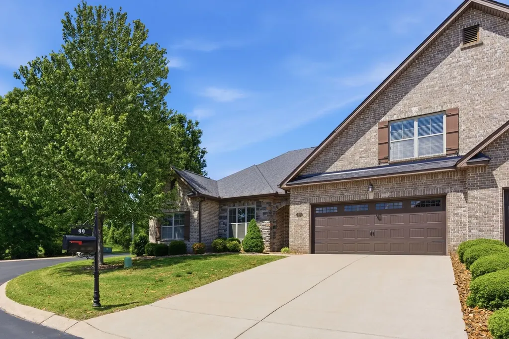 99 Silverstone Lane Mount Juliet TN 37122
