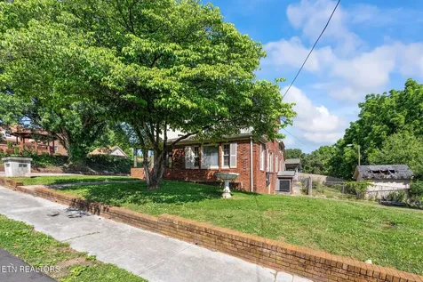 303 E Louise Avenue Morristown TN 37813