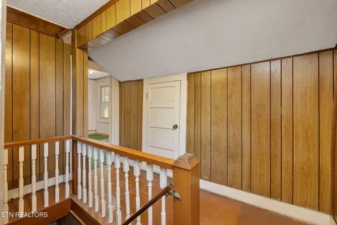 303 E Louise Avenue Morristown TN 37813