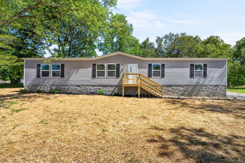 117 Doober Lane Sparta TN 38583