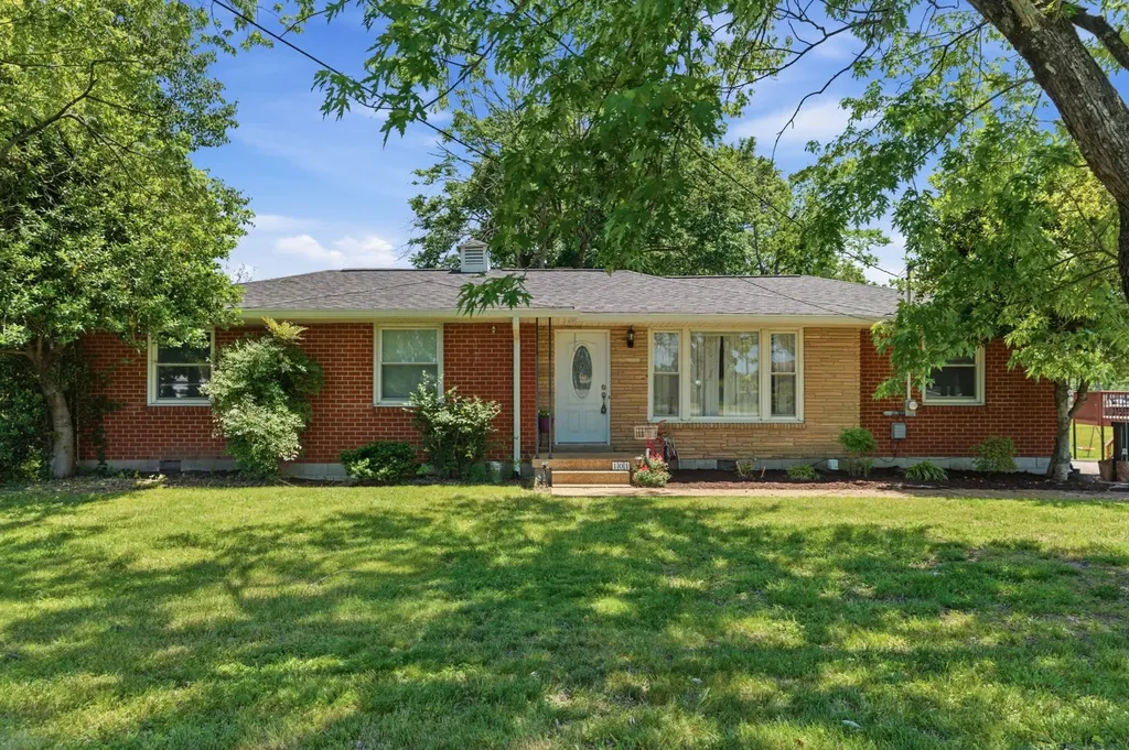 101 Newport Drive Old Hickory TN 37138