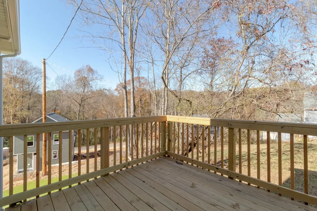 922 E Happy Hollow Drive Clarksville TN 37040