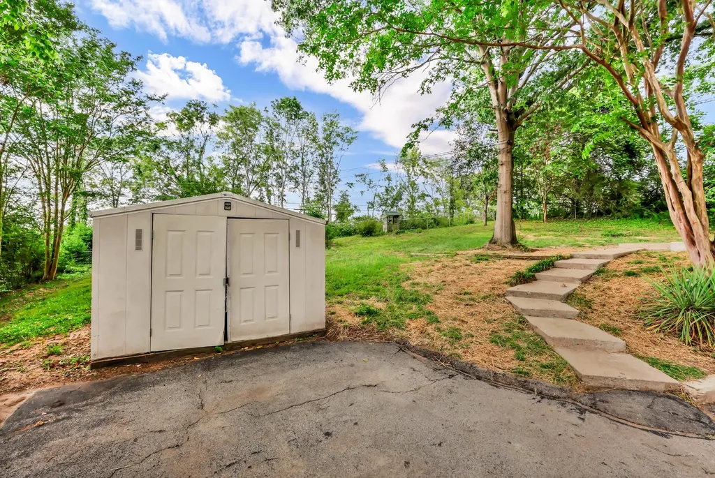 916 Beacon Drive Clarksville TN 37043