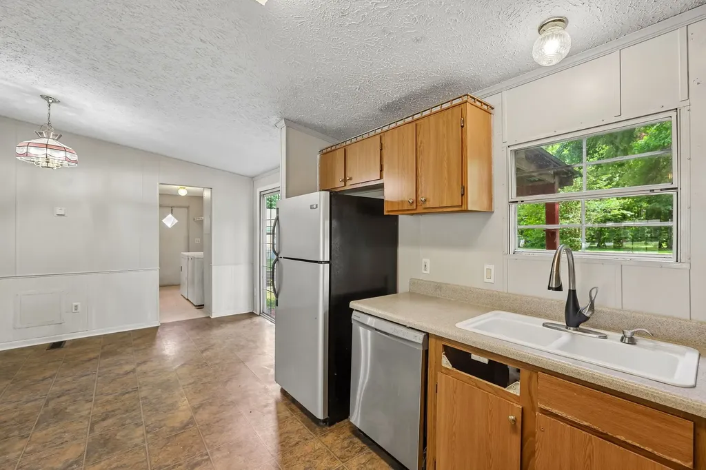 94 Forrestwood Drive Manchester TN 37355