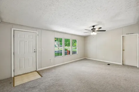 94 Forrestwood Drive Manchester TN 37355