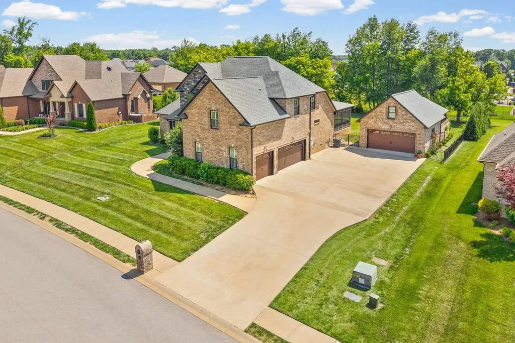3049 Eliza Drive Clarksville TN 37043